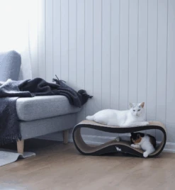 Griffoir Pour Chat Design LUI My Kotty -Hariet & Rosie eng pl Scratcher LUI black 11 9